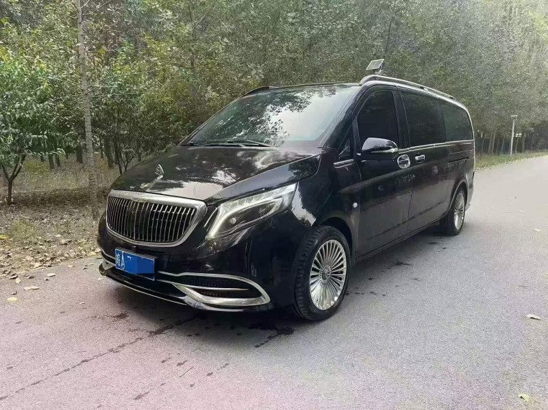 枣庄20年奔驰威霆3