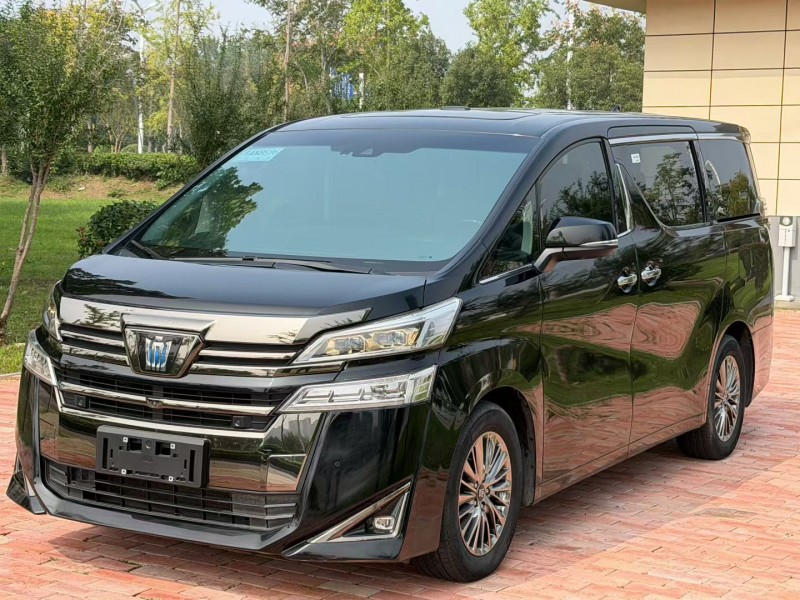 商丘23年丰田威尔法2