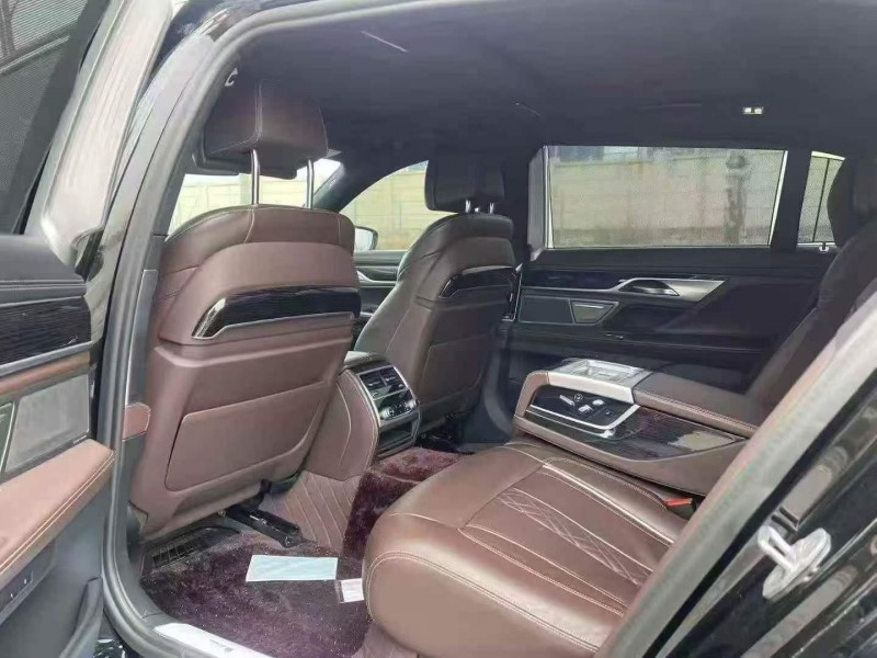 平顶山21年宝马7系4