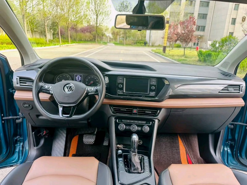 聊城19年大众途岳5