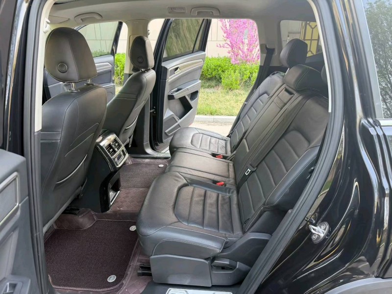 聊城18年大众途昂5