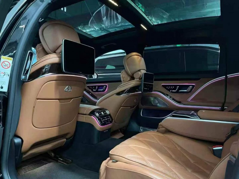 深圳23年奔驰迈巴赫S级4