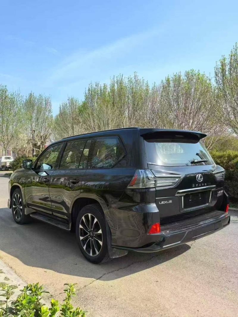 郑州21年雷克萨斯LX6