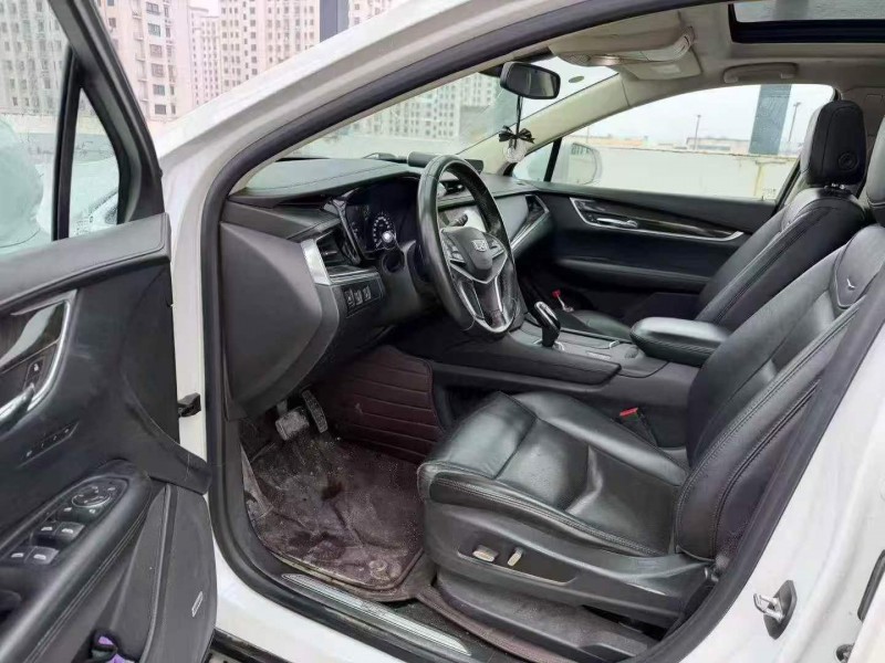 连云港17年凯迪拉克XT56