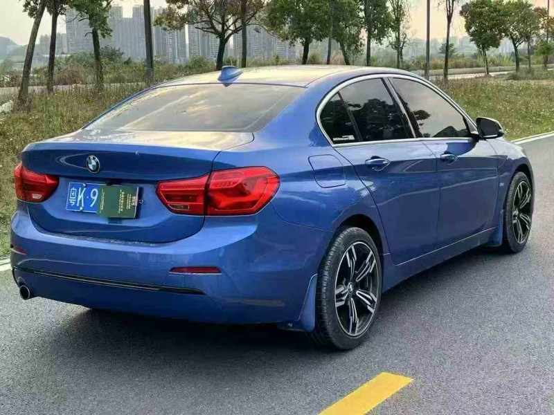 汕头17年宝马1系9