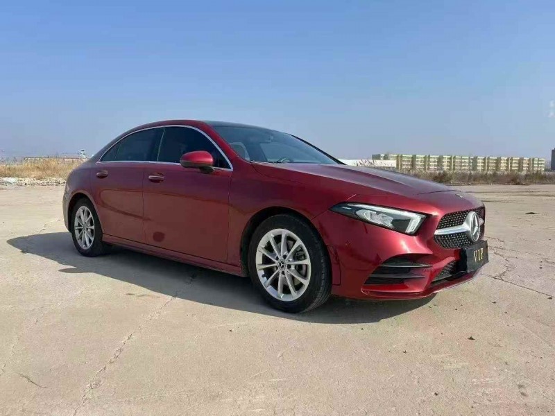 秦皇岛21年奔驰A2