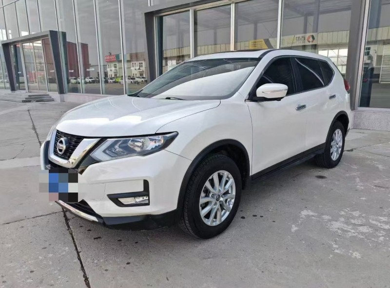 娄底18年日产奇骏2