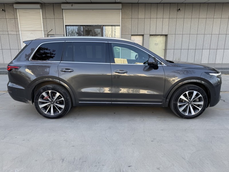 济宁23年理想理想ONE4