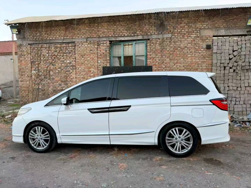 淄博17年本田艾力绅2