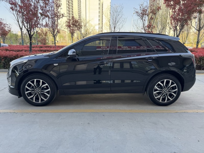 济宁24年凯迪拉克XT55