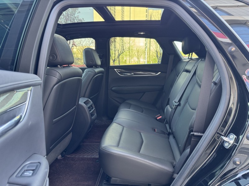 济宁24年凯迪拉克XT57