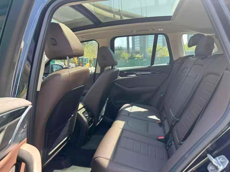 常州19年宝马X34