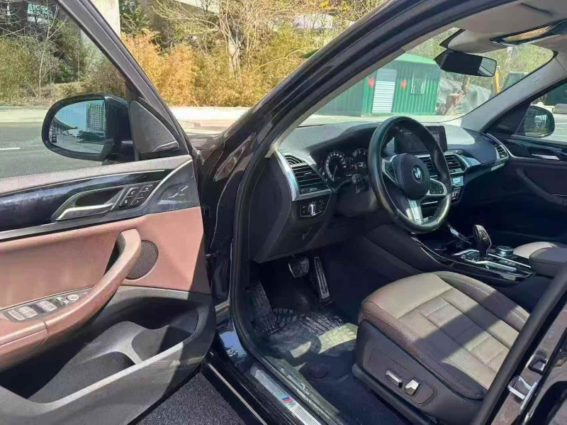 常州19年宝马X36