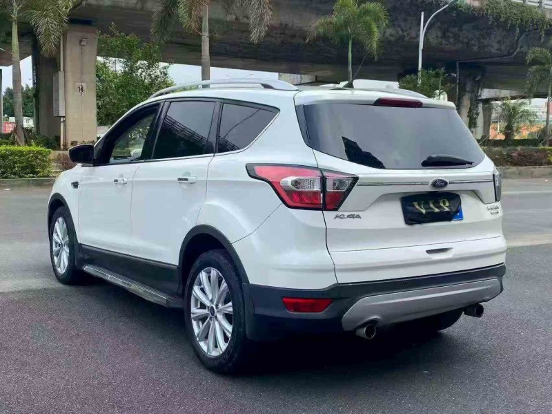 莆田16年福特翼虎7