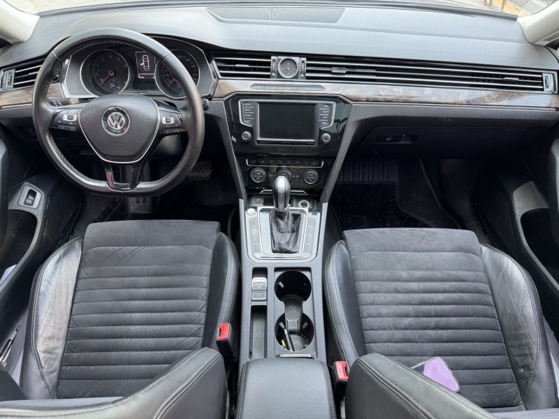 济宁17年大众迈腾8