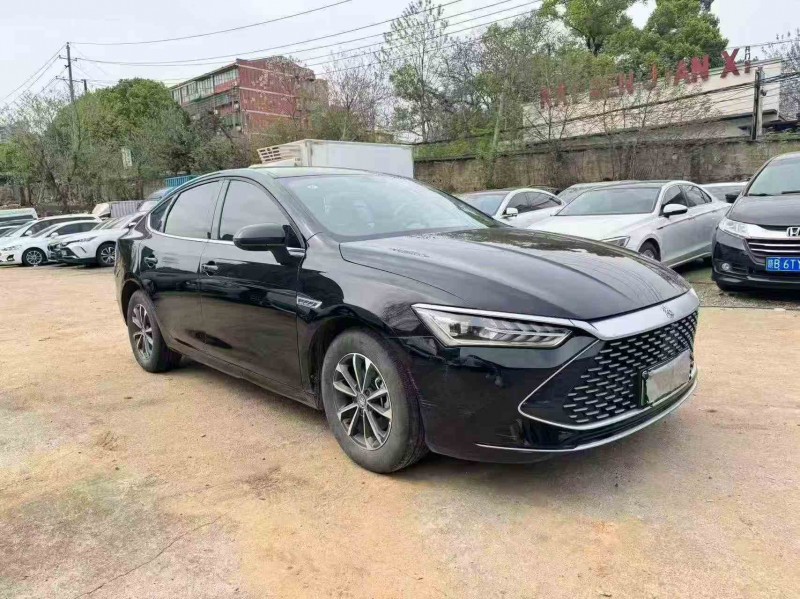 衡阳24年比亚迪秦3