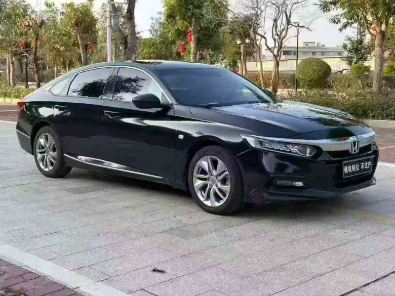 深圳21年本田雅阁2