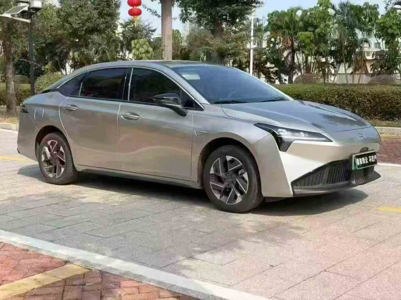 汕头25年传祺埃安S2