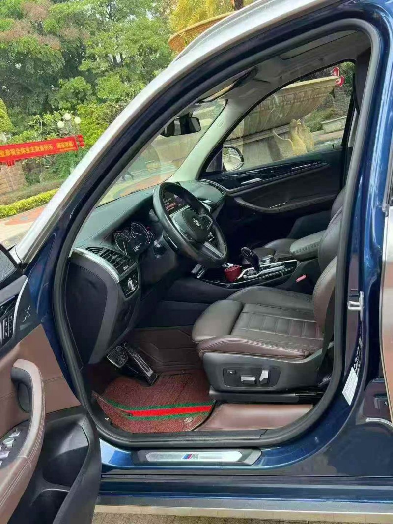 广州19年宝马X34