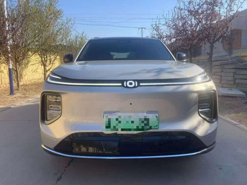 保定25年长安汽车启源1