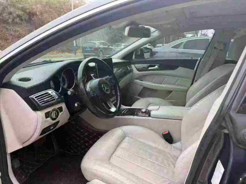 南宁15年奔驰CLS4