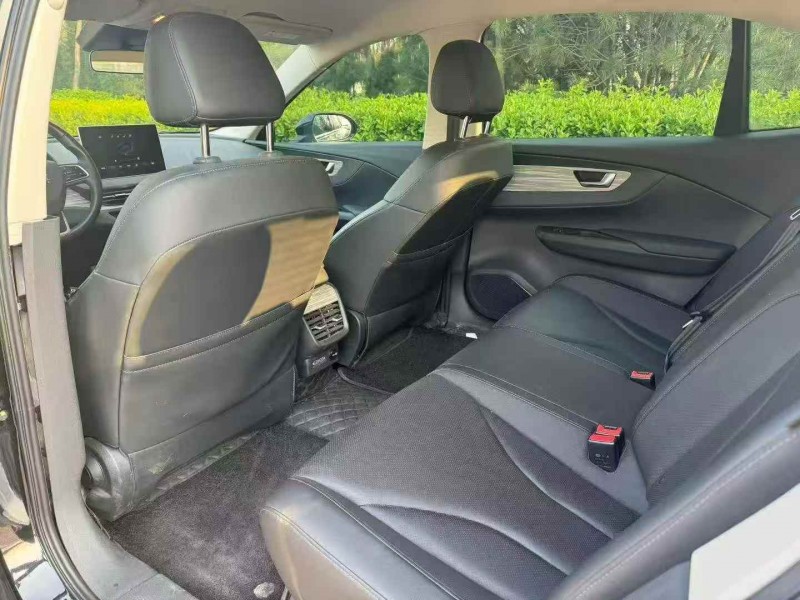 潍坊23年红旗E-QM55