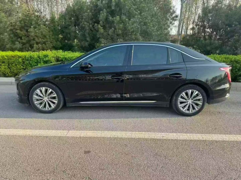 潍坊23年红旗E-QM57