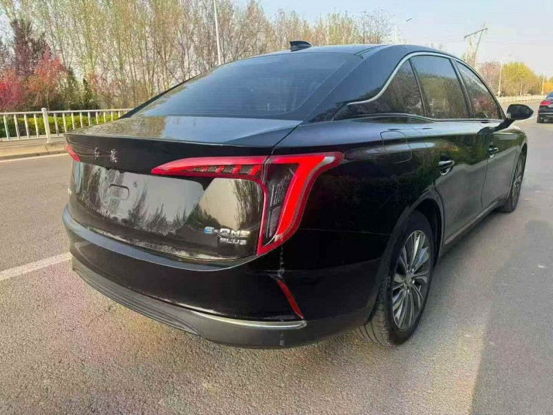 潍坊23年红旗E-QM59