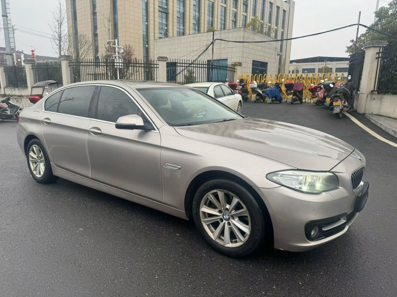 娄底16年宝马5系3