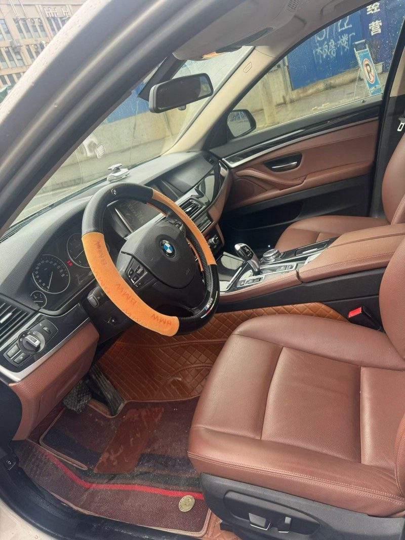 娄底16年宝马5系4