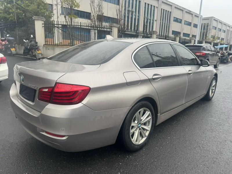 娄底16年宝马5系8