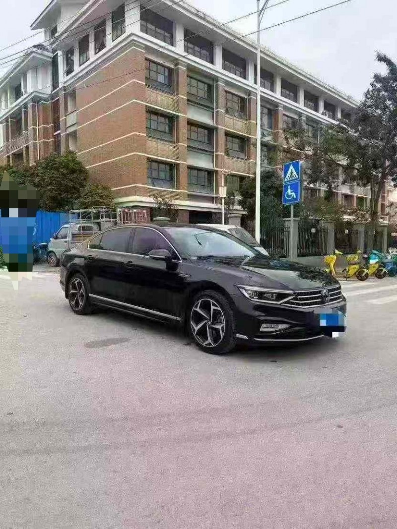 南宁24年大众迈腾2