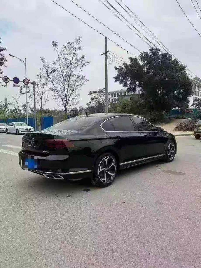 南宁24年大众迈腾7