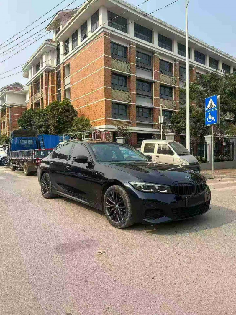 南宁22年宝马3系2