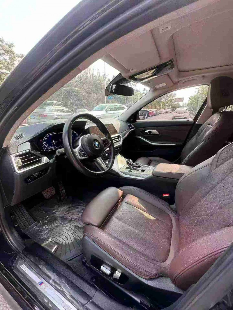 南宁22年宝马3系4