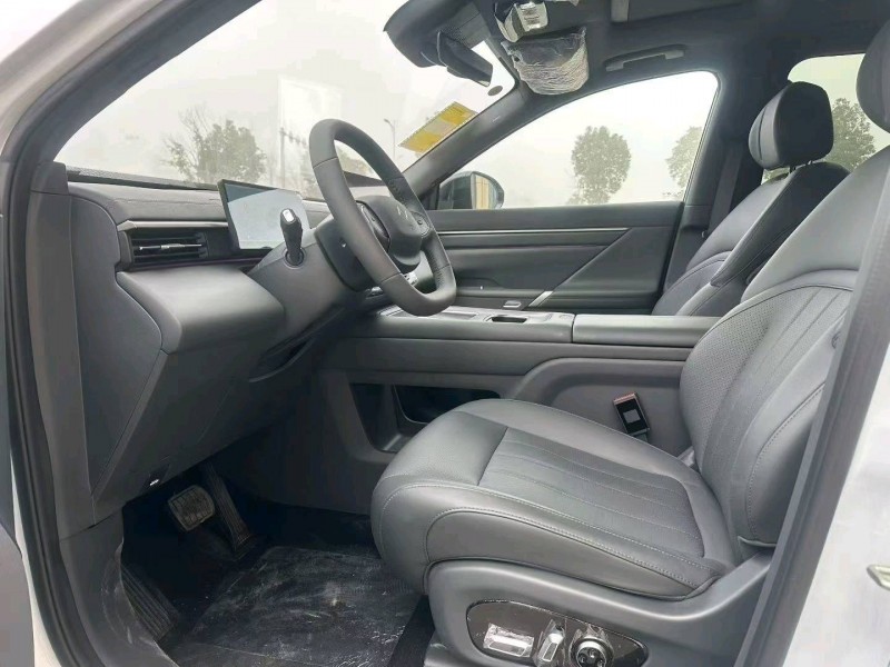 襄阳26年东风奕派7