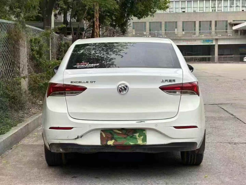 广州21年别克英朗9