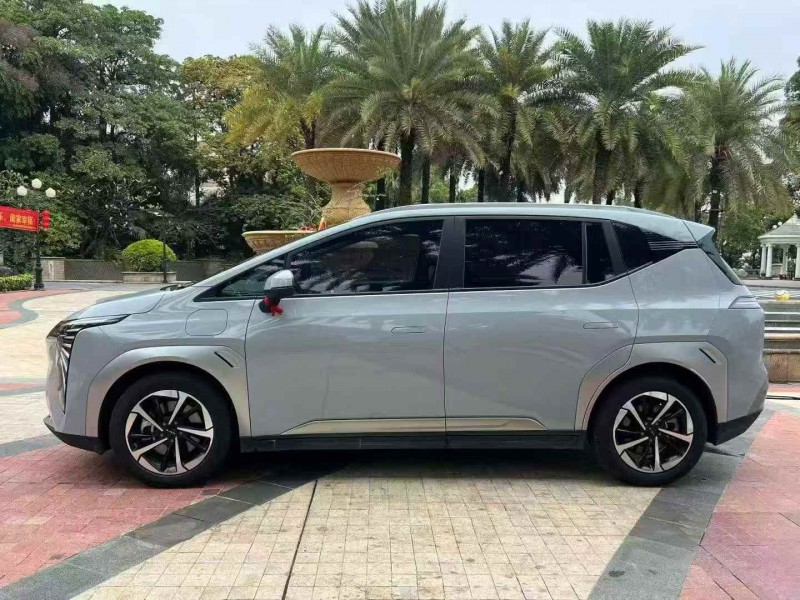 广州25年传祺埃安Y3