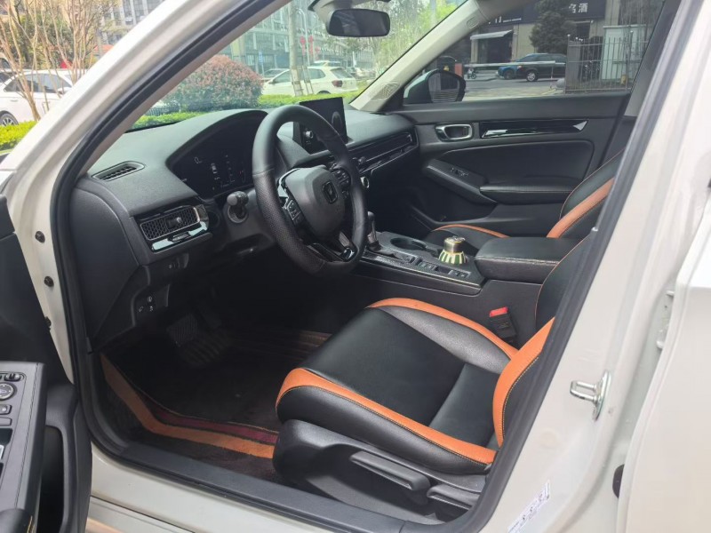 上饶23年本田思域5