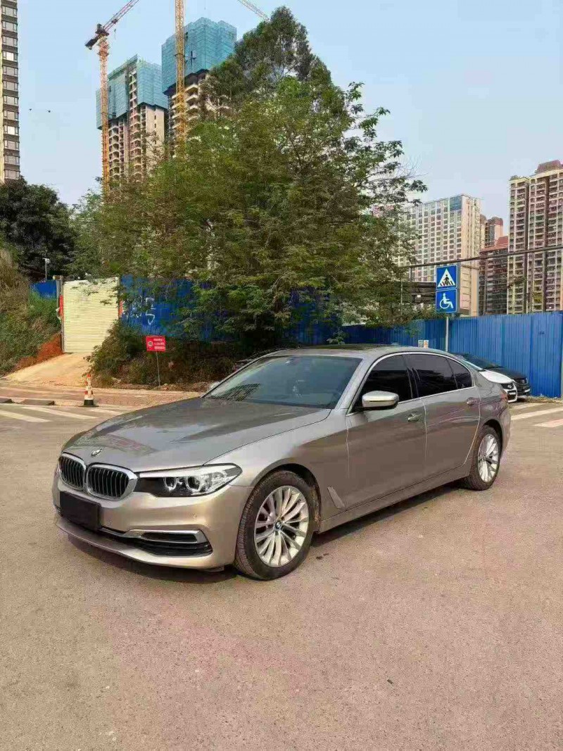 南宁19年宝马5系2