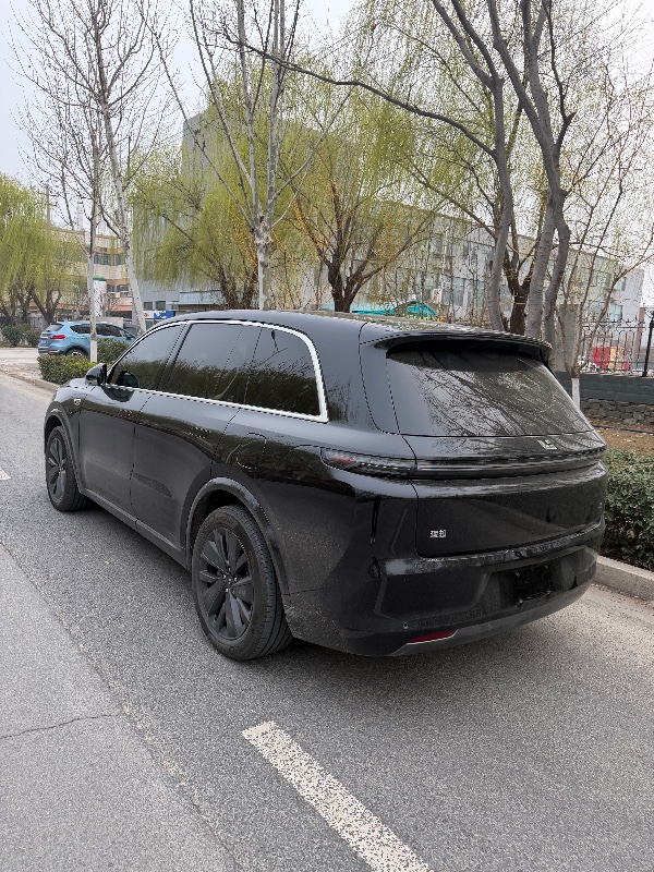 济南25年理想L82