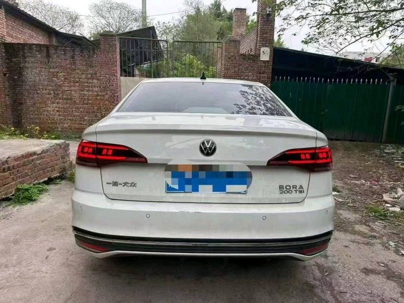 重庆25年大众宝来2