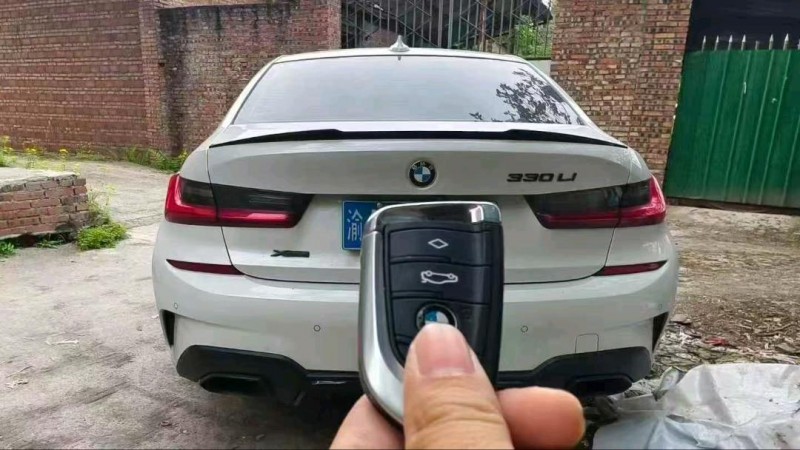 重庆20年宝马3系2