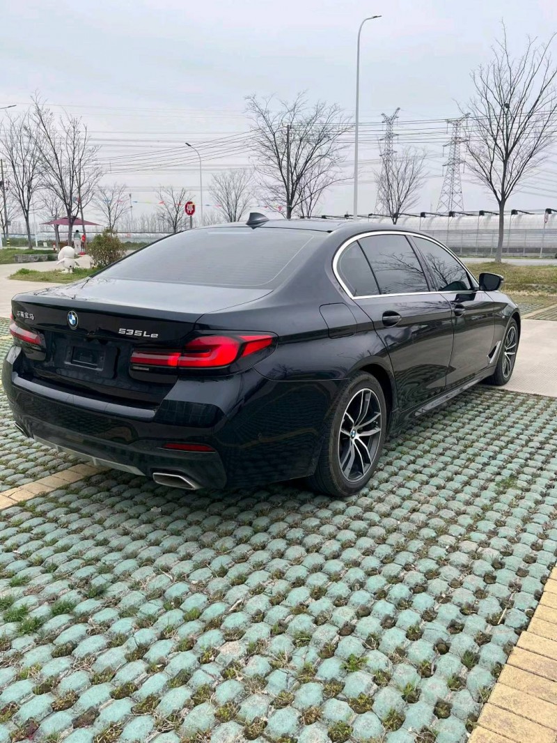 徐州20年宝马5系8