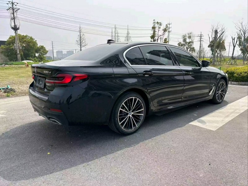 苏州21年宝马5系8
