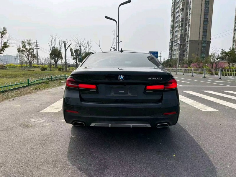 苏州21年宝马5系9