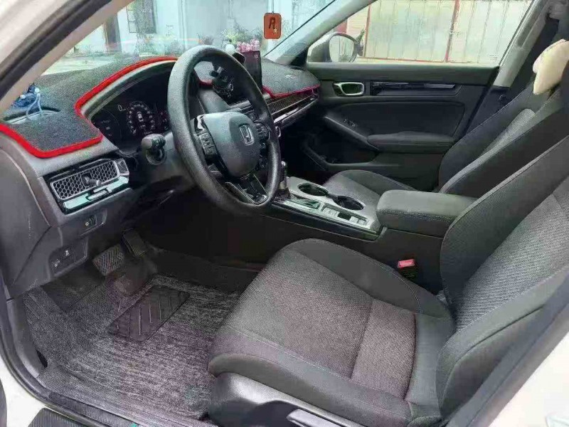 佛山25年本田型格4