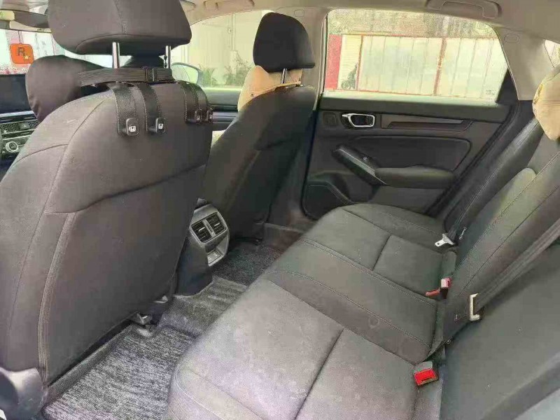 佛山25年本田型格5