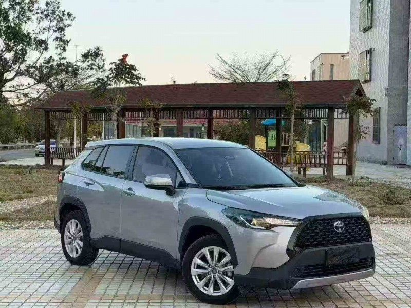 汕头25年丰田锐放2