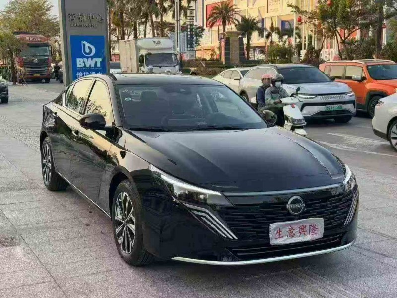 湛江26年日产天籁3